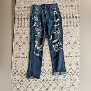 Worn once!! American Eagle jeans!!
